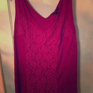 Fuchsia tank top with lace detail